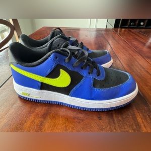 Nike Kids Air Force 1s